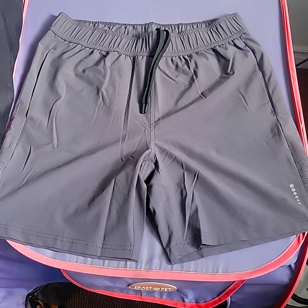 Balance connection mens shorts size small color grey